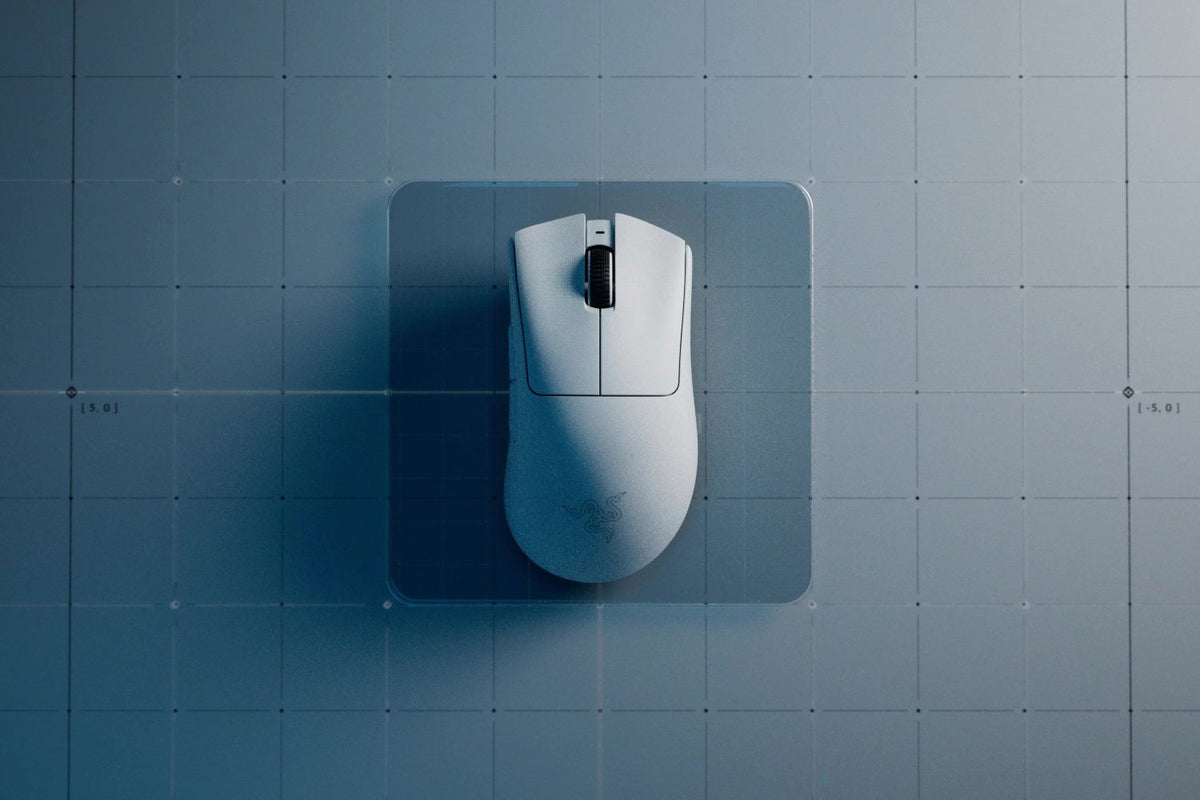 RAZERDeathAdderV3Pro-White-