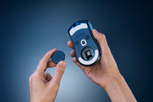 Load image into Gallery viewer, Razer Cobra Pro - Black