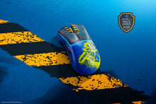 Load image into Gallery viewer, Razer DeathAdder V3 Pro - Fortnite Edition - Classic Base - 1000 Hz