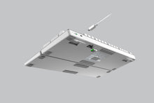 Load image into Gallery viewer, Razer Pro Type Ultra - US