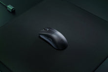Load image into Gallery viewer, Razer DeathAdder V3 HyperSpeed