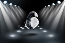 Load image into Gallery viewer, RAZER BLACKSHARK V2 X - White