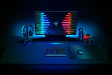Load image into Gallery viewer, Razer Strider Large - Black