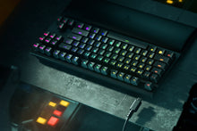Load image into Gallery viewer, RAZER Huntsman V2 Tenkeyless - Linear Optical (Red Switch)