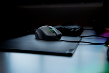 Load image into Gallery viewer, OPEN BOX - RAZER NAGA TRINITY
