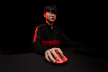 Load image into Gallery viewer, Razer DeathAdder V3 Pro Faker Edition - Classic Base - 1000 Hz
