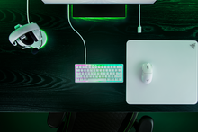 Load image into Gallery viewer, Razer Huntsman V3 Pro Mini - US - White
