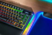 Load image into Gallery viewer, Razer BlackWidow V4 Pro 75% - US - Black
