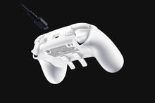 Load image into Gallery viewer, Razer Wolverine V2 Chroma - White
